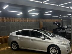 Сүрөт унаа Toyota Prius