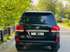 Фото авто Toyota Land Cruiser