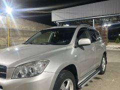 Сүрөт унаа Toyota RAV4