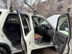 Сүрөт унаа Honda CR-V