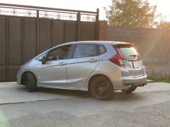 Фото авто Honda Fit