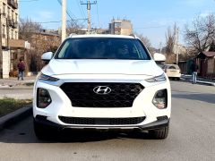 Photo of the vehicle Hyundai Santa Fe