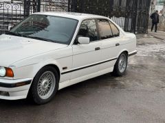 Photo of the vehicle BMW 5 Series