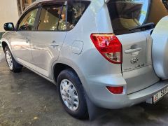 Photo of the vehicle Toyota RAV4