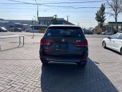 Photo of the vehicle BMW X5