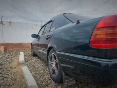 Сүрөт унаа Mercedes-Benz C-Класс