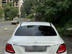 Photo of the vehicle Mercedes-Benz E-Класс