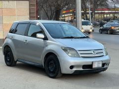 Фото авто Toyota Ist