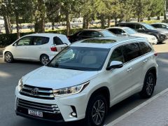 Фото авто Toyota Highlander