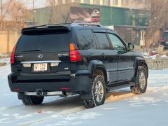 Photo of the vehicle Lexus GX