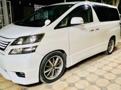 Фото авто Toyota Vellfire