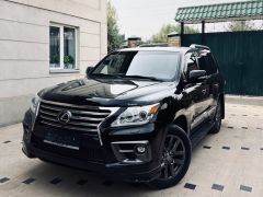 Photo of the vehicle Lexus LX