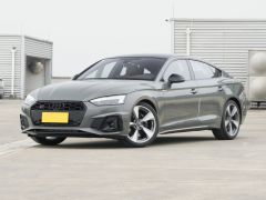 Photo of the vehicle Audi S5