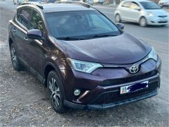 Photo of the vehicle Toyota RAV4