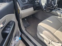 Сүрөт унаа Kia Carnival