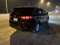 Сүрөт унаа Kia Sorento