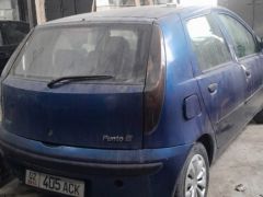 Photo of the vehicle Fiat Punto