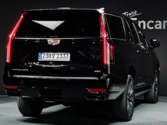 Photo of the vehicle Cadillac Escalade