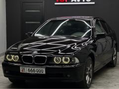 Фото авто BMW 5 серии