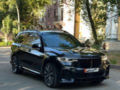 Фото авто BMW X7