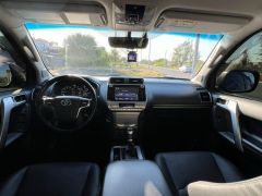 Фото авто Toyota Land Cruiser Prado