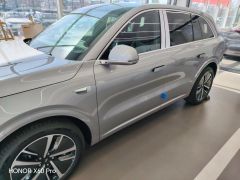 Фото авто LiXiang L6