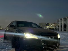 Photo of the vehicle Audi A8