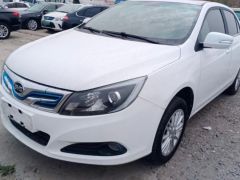 Сүрөт унаа BYD E5