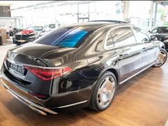 Сүрөт унаа Mercedes-Benz Maybach S-Класс