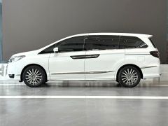 Фото авто Honda Elysion