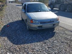 Фото авто Toyota Starlet