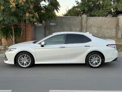 Сүрөт унаа Toyota Camry