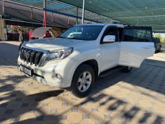 Сүрөт унаа Toyota Land Cruiser Prado