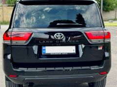 Сүрөт унаа Toyota Land Cruiser