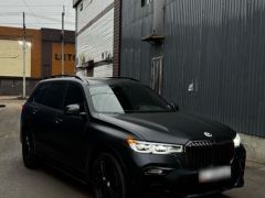 Сүрөт унаа BMW X7