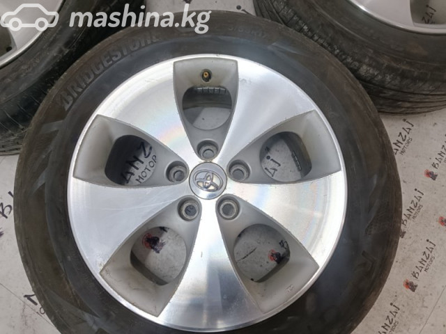 Wheel rims - Диск R17 5x114.3 с шиной