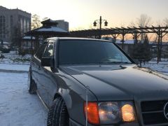 Сүрөт унаа Mercedes-Benz W124