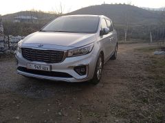 Фото авто Kia Carnival