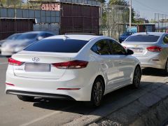 Фото авто Hyundai Elantra