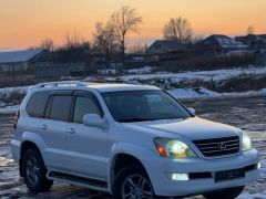 Photo of the vehicle Lexus GX