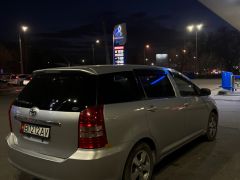 Сүрөт унаа Toyota Wish