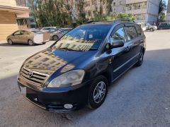 Сүрөт унаа Toyota Avensis Verso