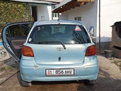 Сүрөт унаа Toyota Vitz