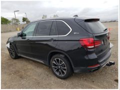 Photo of the vehicle BMW X5