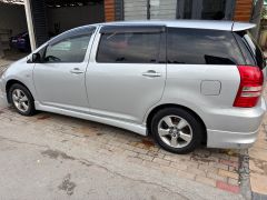 Фото авто Toyota Wish