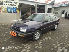 Фото авто Volkswagen Vento