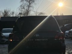 Фото авто Toyota Land Cruiser