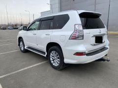 Photo of the vehicle Lexus GX