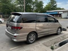 Сүрөт унаа Toyota Estima