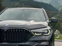 Photo of the vehicle BMW X5